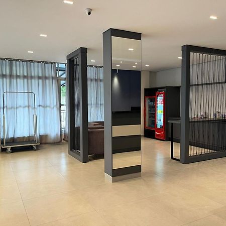Moura Palace Hotel ฟอสดูอีกวาซู ภายนอก รูปภาพ